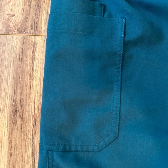 Figs technical collection scrub bottoms - Picture 9 of 11